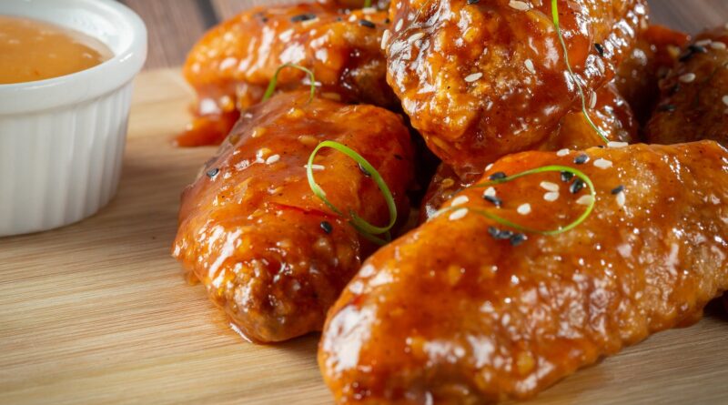 close up shot of chicken wings
